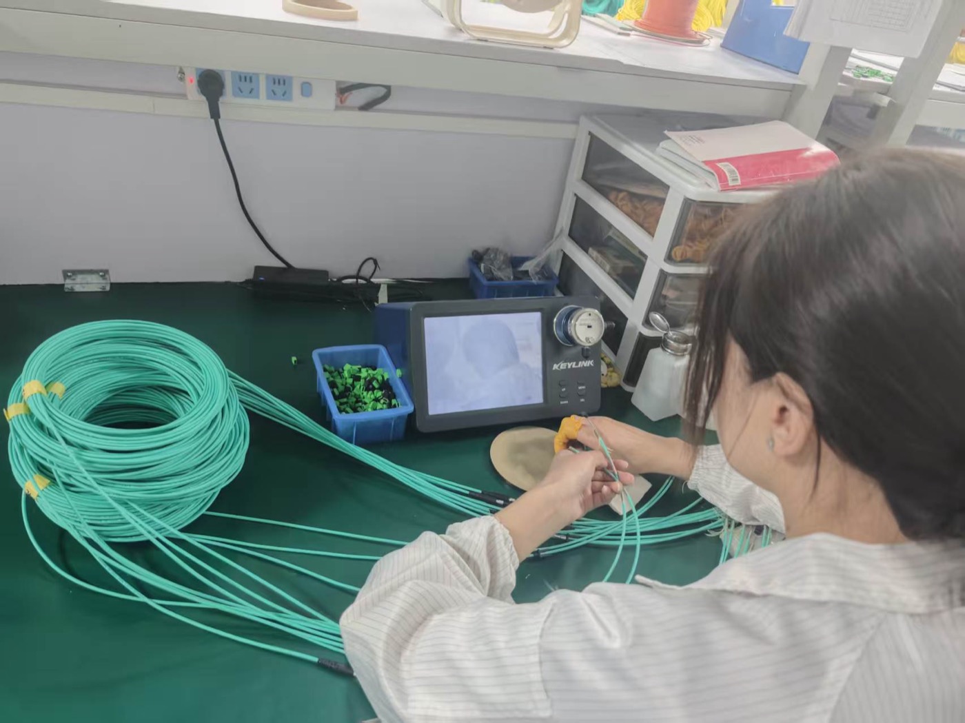 fiber optic end face inspection quality-control workbench